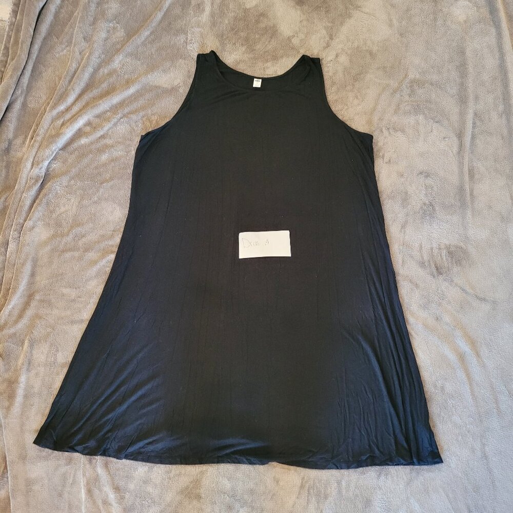 (DRESS A) - Women's Plus Size Swing Dress